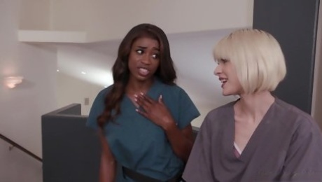 Lesbians sluts share proper lezzie interracial scenes on cam