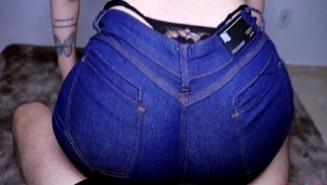 Hot Assjob Lap Dance in Jeans and then in Thongs