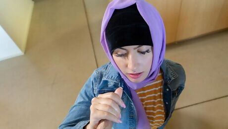 Babe in a blue hijab Angeline Red fucked for cash in POV angle